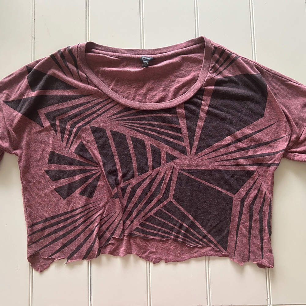 Chic Mauve Geometric Women's Crop Top
